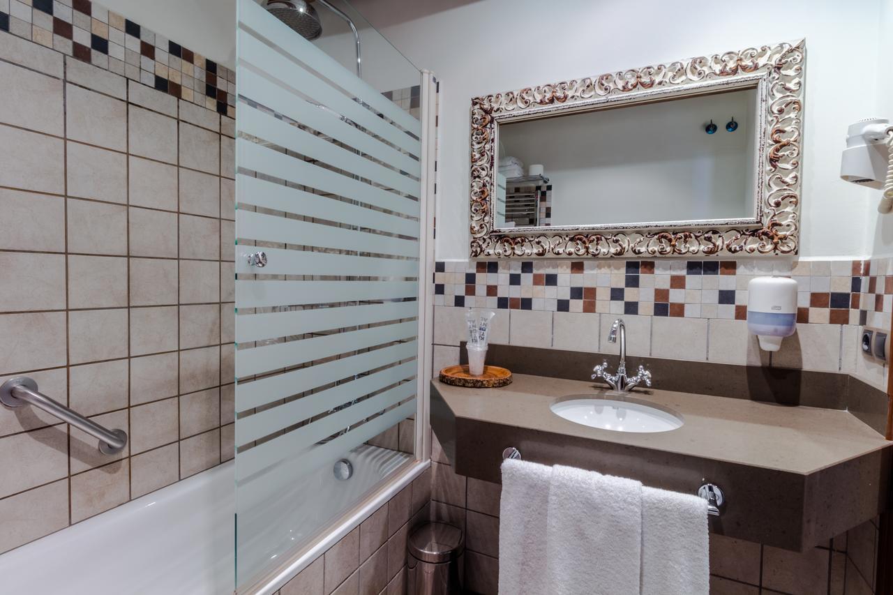 Hotel Flor De Neu El Pont de Suert Zewnętrze zdjęcie